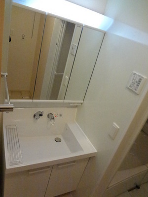 Washroom. ◆ Bathroom Vanity ◆