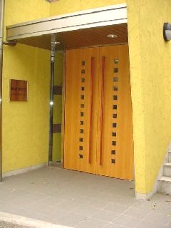 Entrance. I apartment is longing that there is entrance