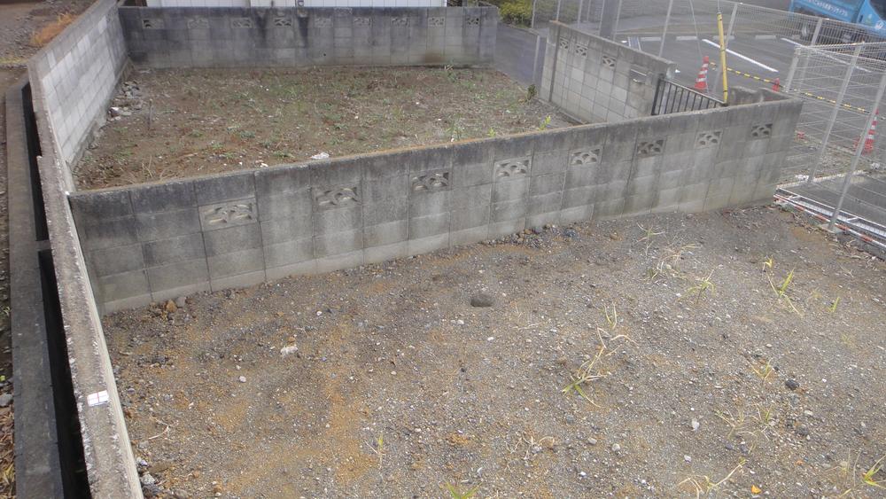 Local land photo. Local (12 May 2013) Shooting