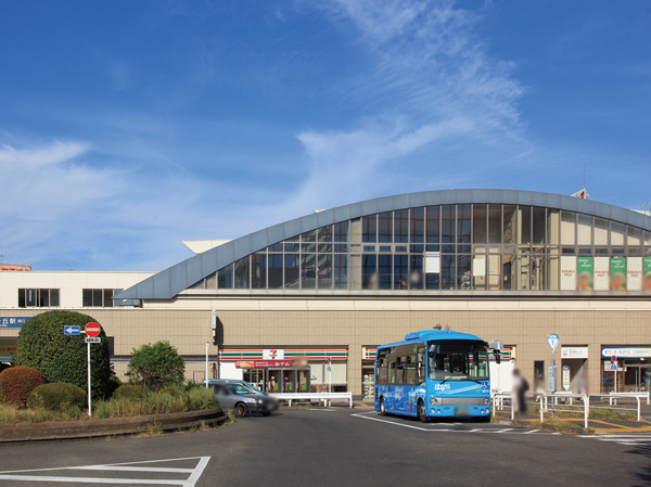 Surrounding environment. Express access to the city center at the stop also nimble "Hibarigaoka" station (an 8-minute walk / About 620m)