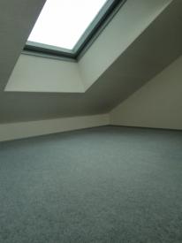 Living and room. ☆ There is a skylight in the loft ☆