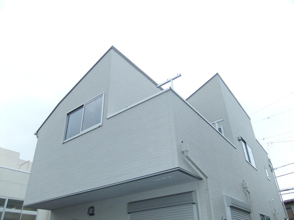 Balcony. balcony 1 Building