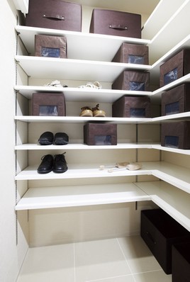 Shoes in cloak of a size that can be enough to accommodate the whole family of shoes