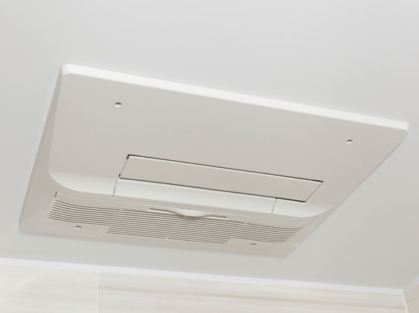 Bathing-wash room.  [TES bathroom heating dryer] Also come in handy washing clothes on a rainy day.