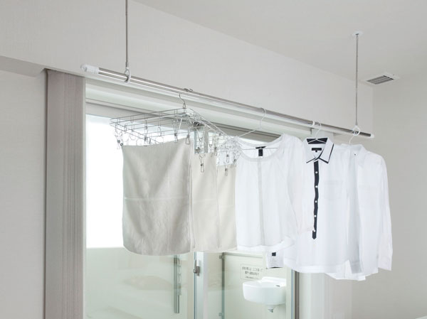 Other.  [Laundry Paul] Of course, dry room on a rainy day, And is a convenient indoor clothes Momentarily hanging, such as there is also a daily laundry work at the time of capture when hanging out.