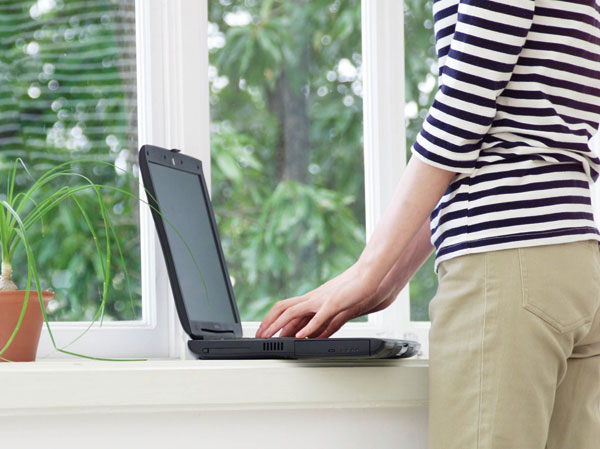 earthquake ・ Disaster-prevention measures.  [Wireless LAN "Wi-Fi" installation] Set up a wireless LAN "Wi-Fi" to the management office. To ensure an environment that a disaster can also be information collected by the power of portable power generation equipment, It enhances safety.  ※ Execution speed, and the like will change the performance of the congestion situation or a personal computer at the time of use. Also, If the communication is concentrated, There also can not be used. Please note.  ※ Wi-Fi router for facilities, Up to simultaneous use of about 10 units have been assumed.