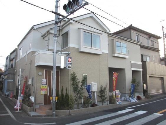 Local appearance photo