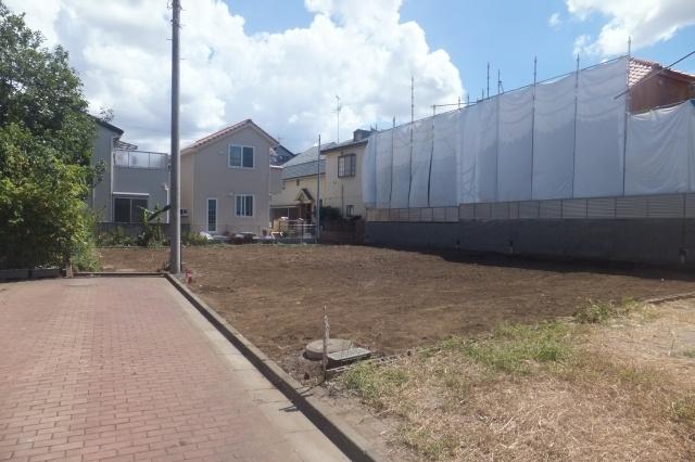 Local photos, including front road