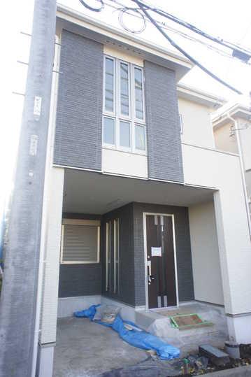 Local appearance photo. Local Photos