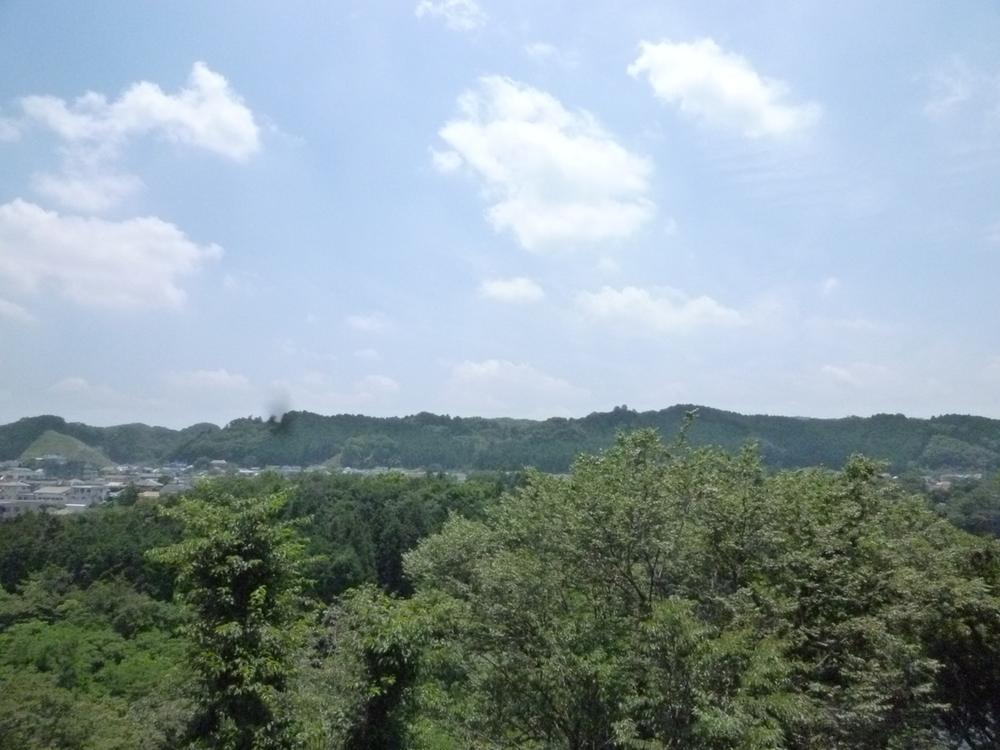 View photos from the dwelling unit