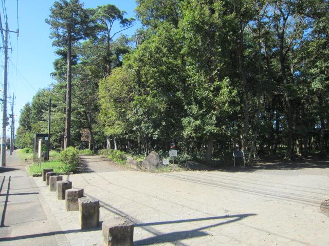 park. 1087m to Tenma park