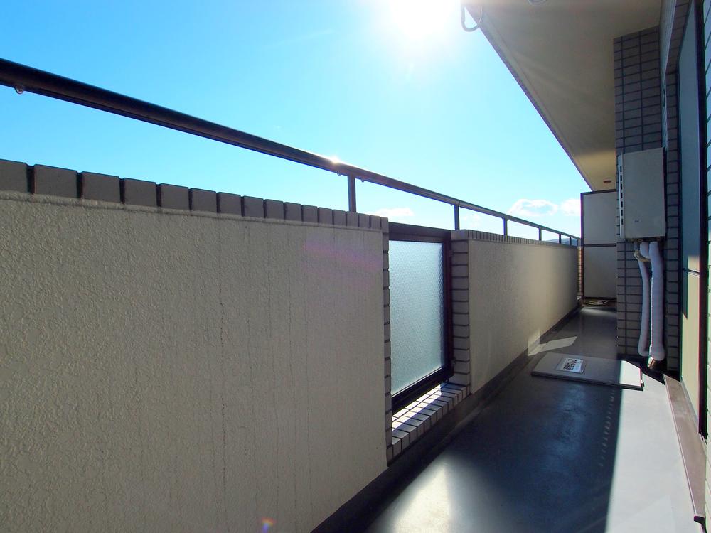 Balcony. Local (11 May 2013) Shooting