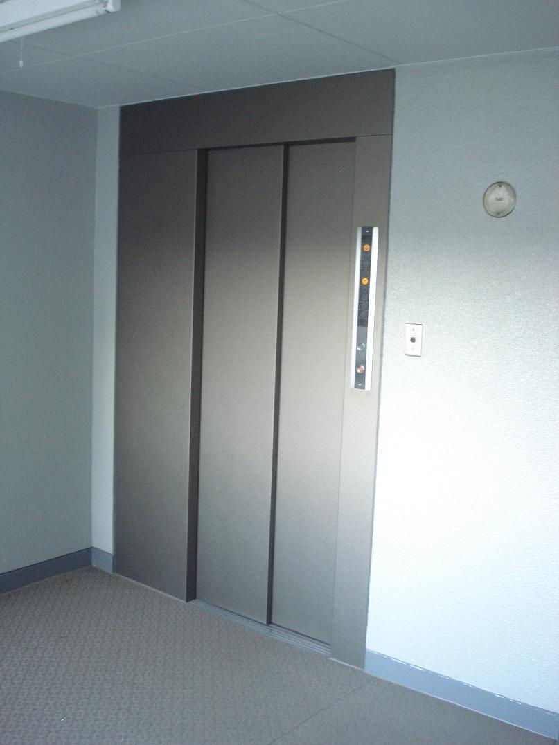 Other common areas. Elevator