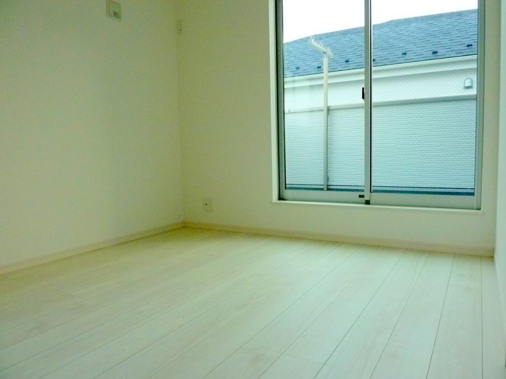 Other introspection. Western style room