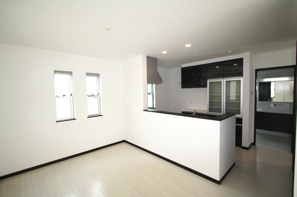 Kitchen. Indoor (April 2013) Shooting