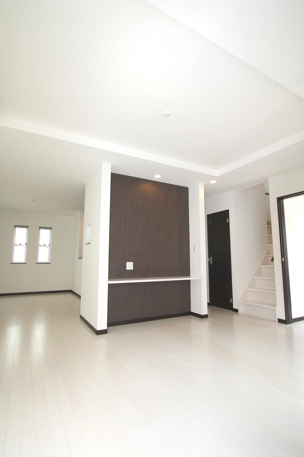 Living. Local (April 2013) Shooting