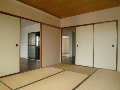 Living and room.  ☆ From Japanese-style room ☆