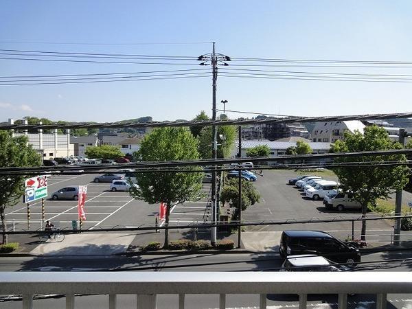 View photos from the dwelling unit