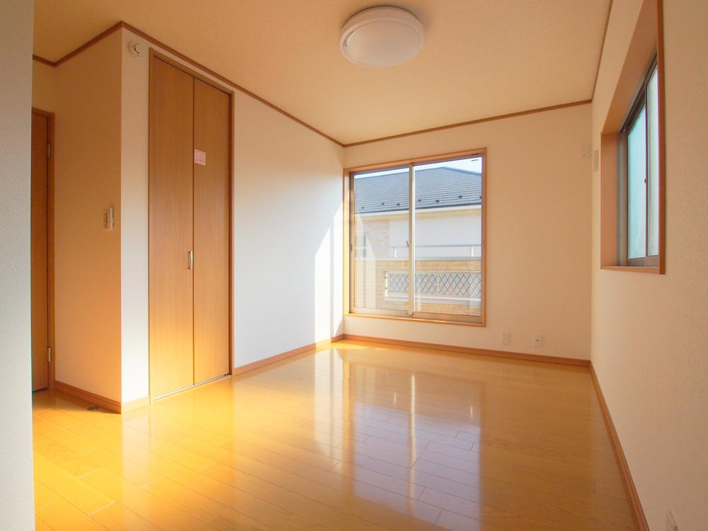 Other introspection. Western style room