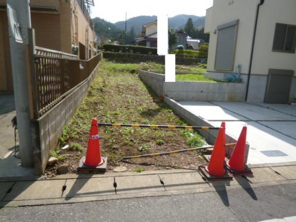 Local photos, including front road