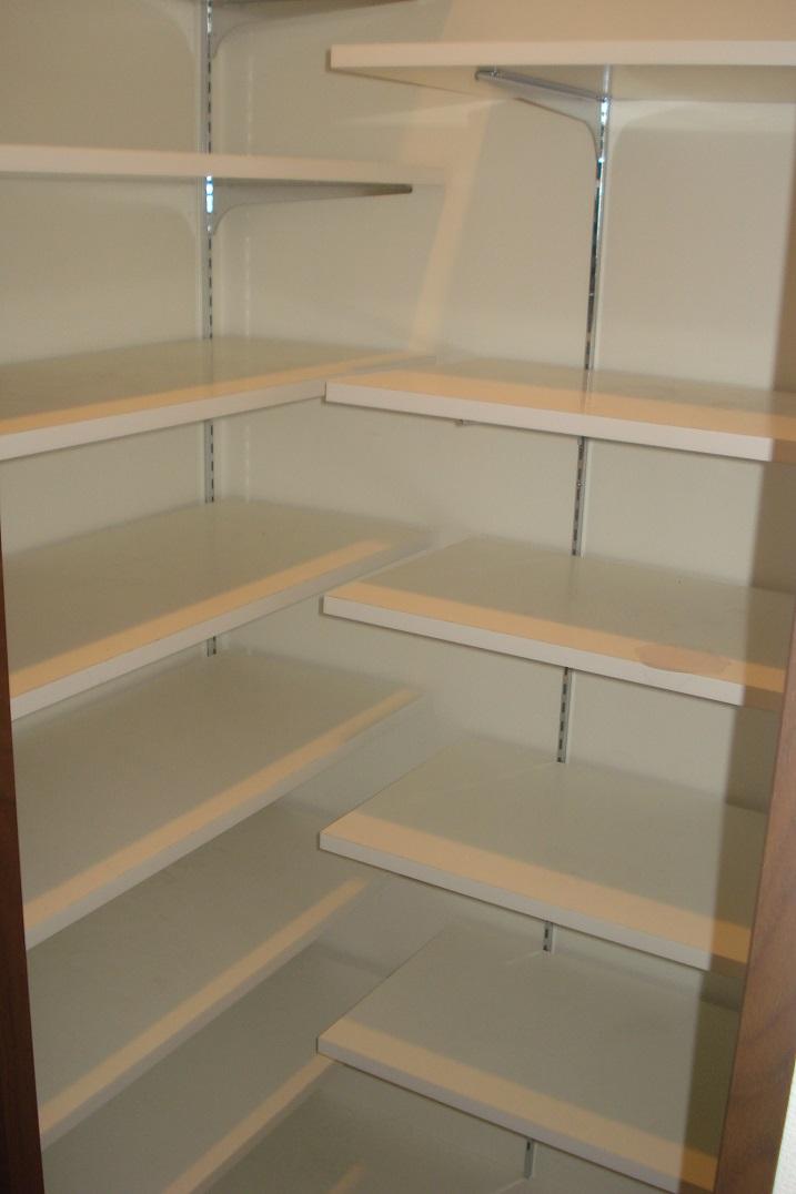 Receipt. Shoes in cloak