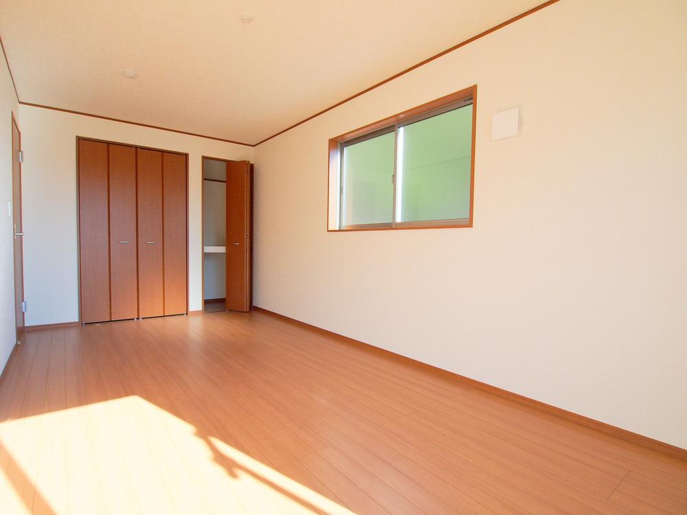 Other introspection. Western style room