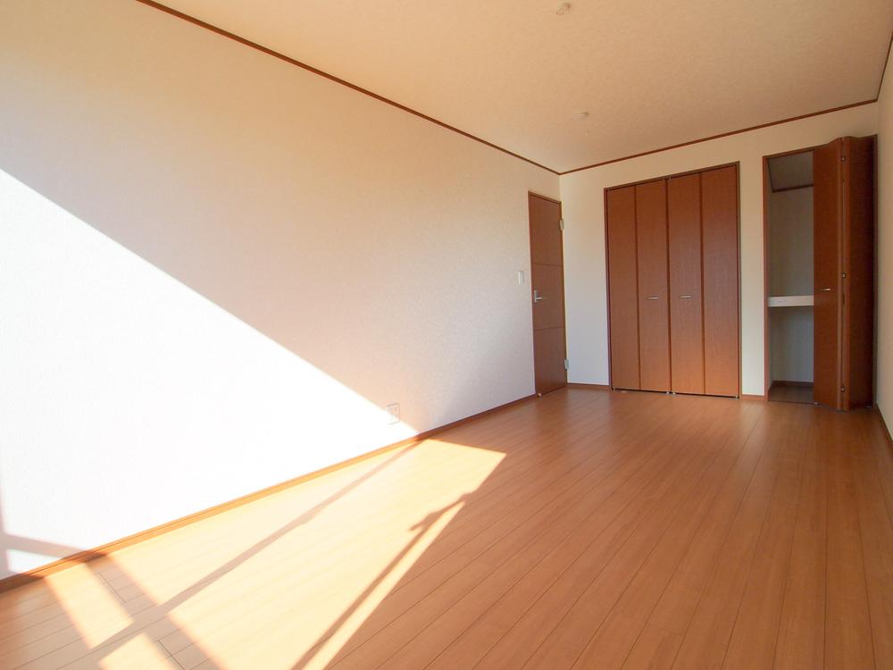 Other introspection. Western style room