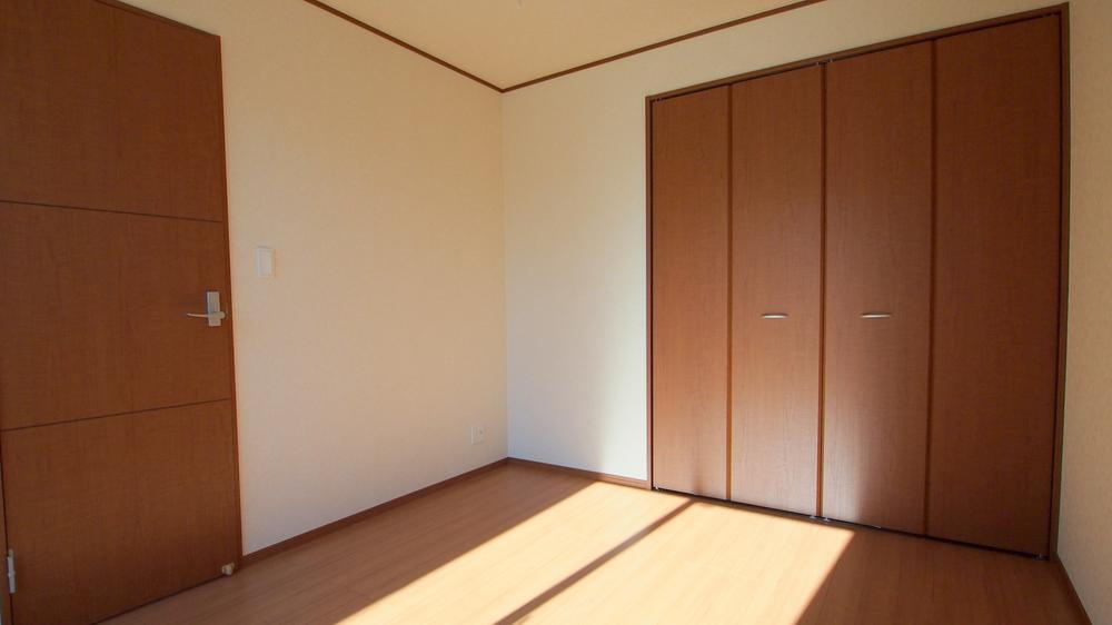 Other introspection. Western style room