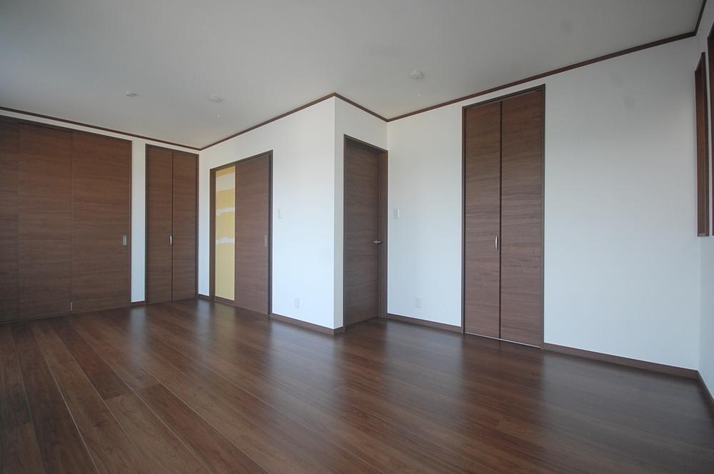 Other introspection. Western style room