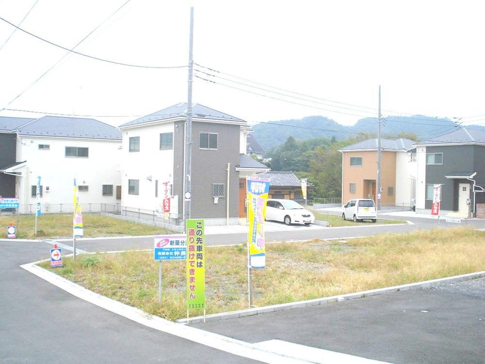 Local appearance photo. Local (10 May 2013) Shooting