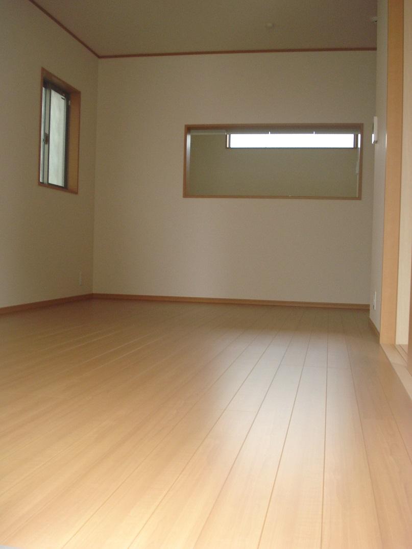 Living. 14 Pledge LDK