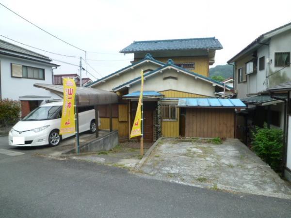 Local photos, including front road