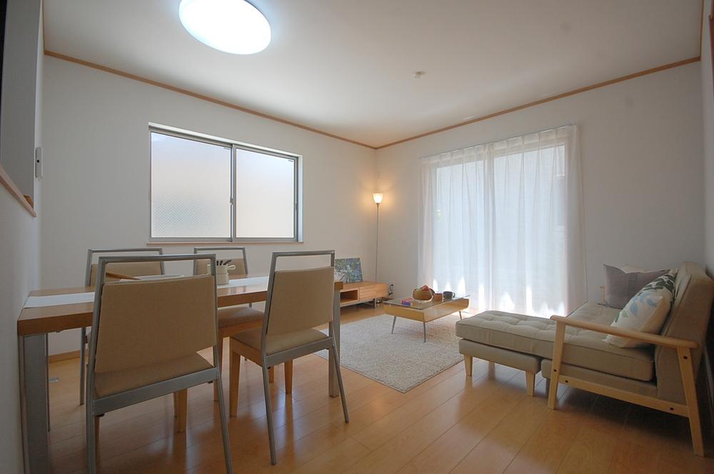 Same specifications photos (living). The company construction cases