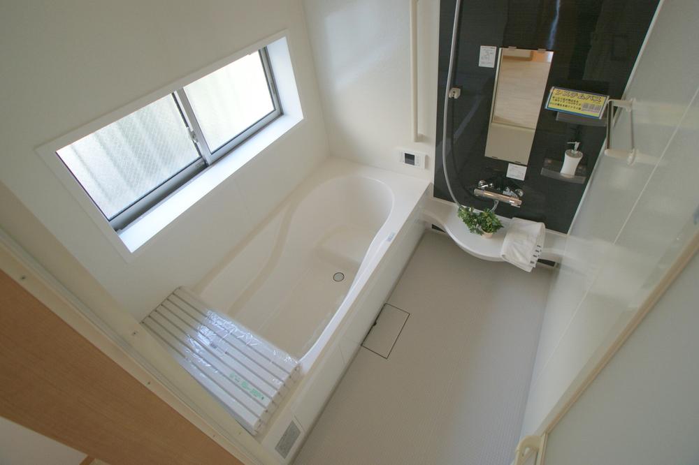 Same specifications photo (bathroom). The company construction cases