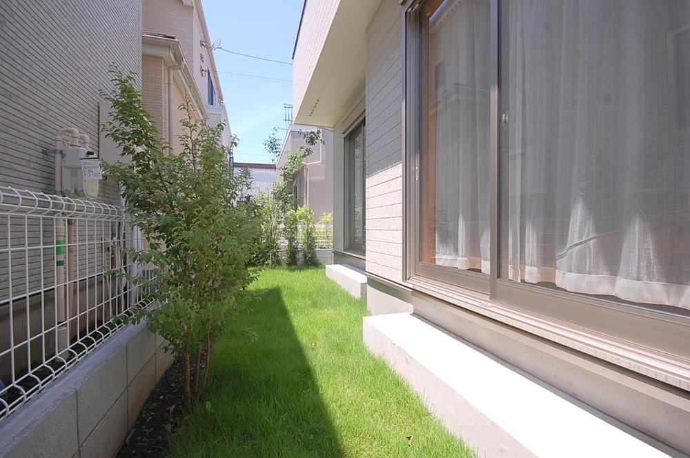 Same specifications photos (Other introspection). The company construction cases