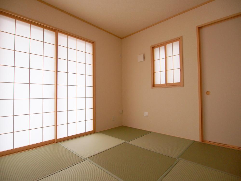 Other introspection. Japanese style room