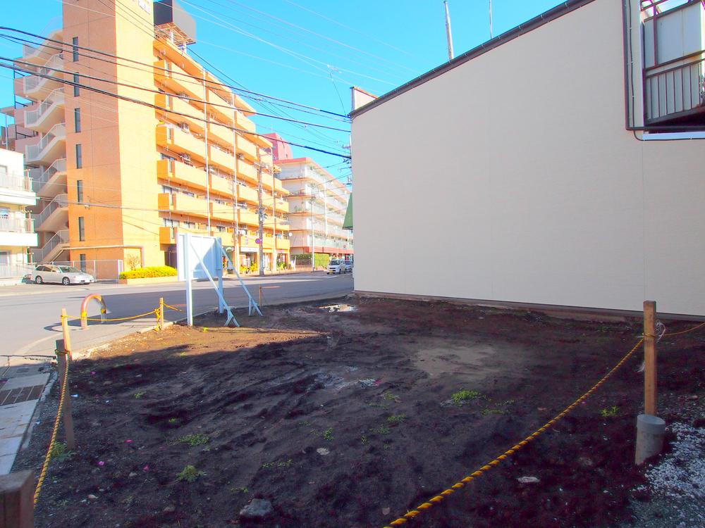 Local appearance photo. December 2013 shooting