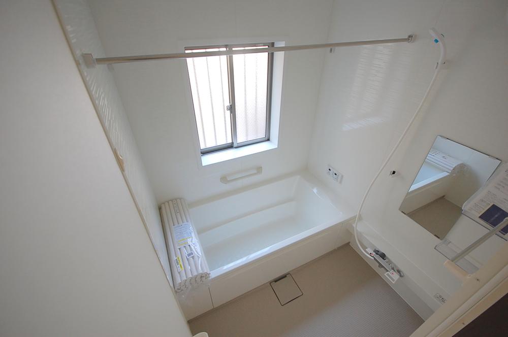 Same specifications photo (bathroom). The company construction cases