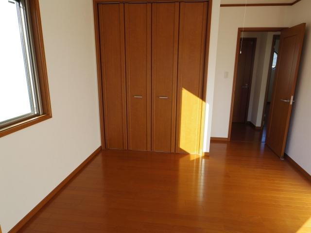 Non-living room. 2nd floor 6.2 Pledge Western-style