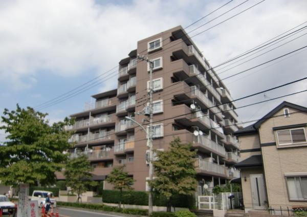 Local appearance photo. Family type of 82 sq m more than spacious 4LDK