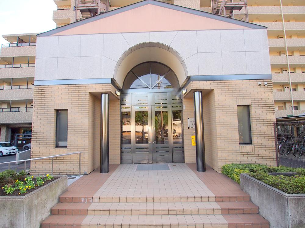 Local appearance photo. 2013 November shooting