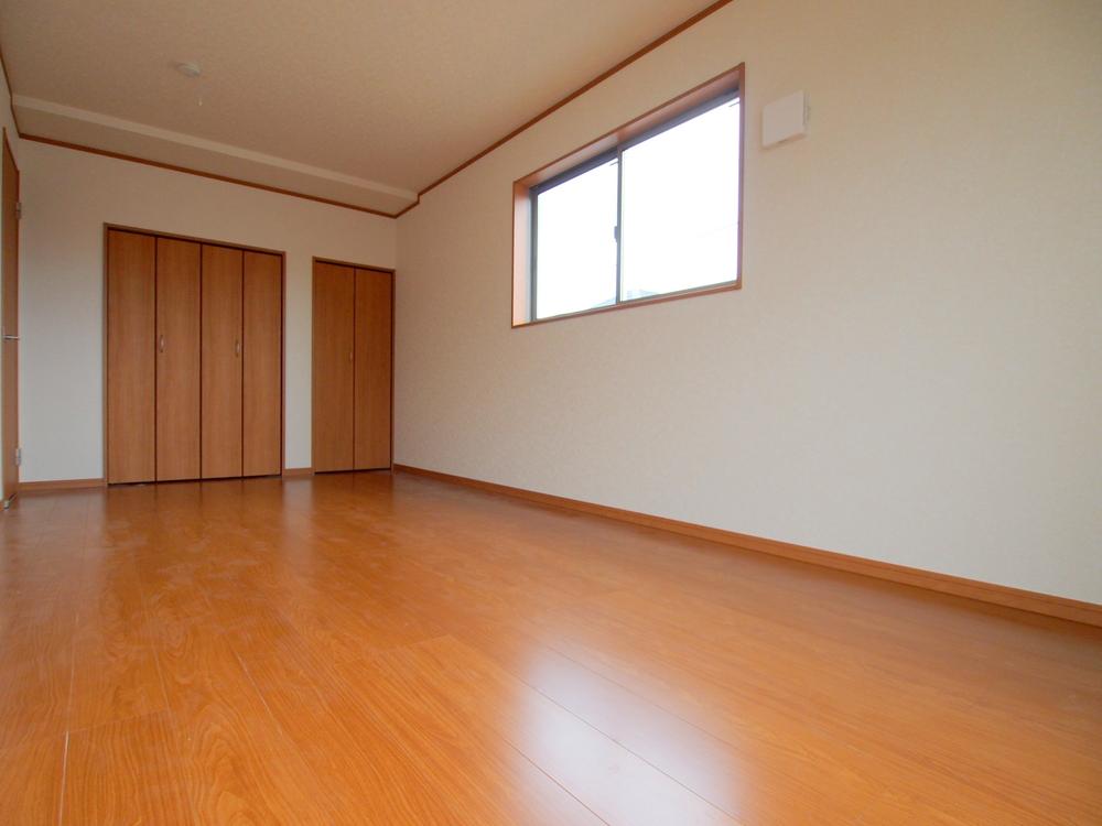 Non-living room. Indoor (10 May 2013) Shooting