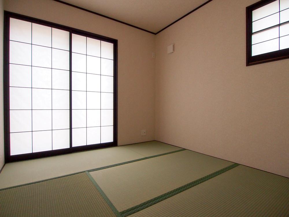 Other introspection. Japanese style room