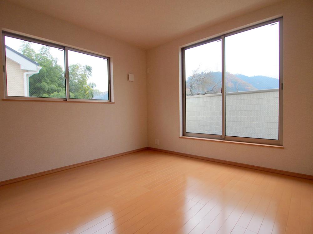 Other introspection. Western style room