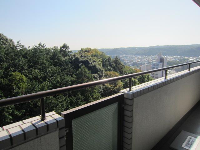 Balcony. Local (10 May 2013) Shooting