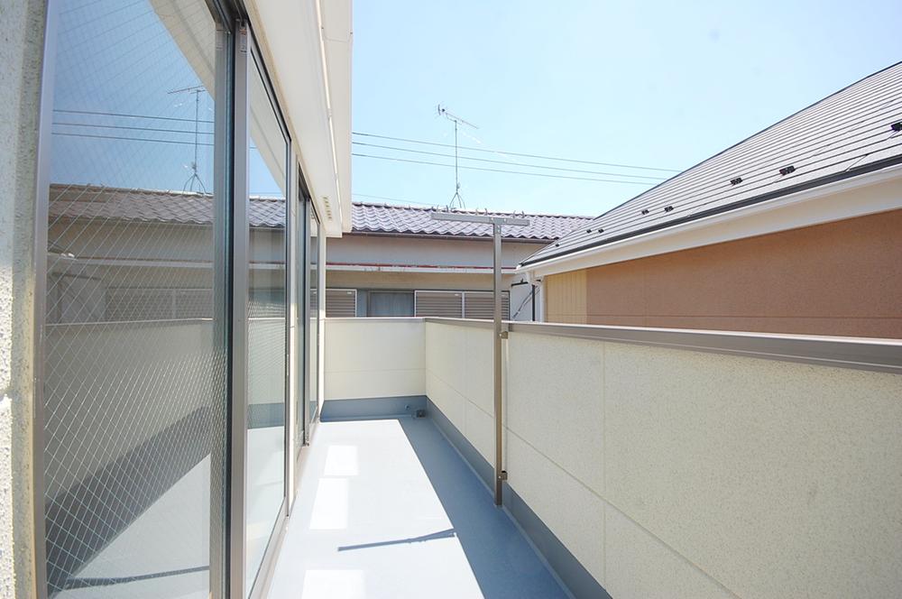 Balcony. Balcony same specifications