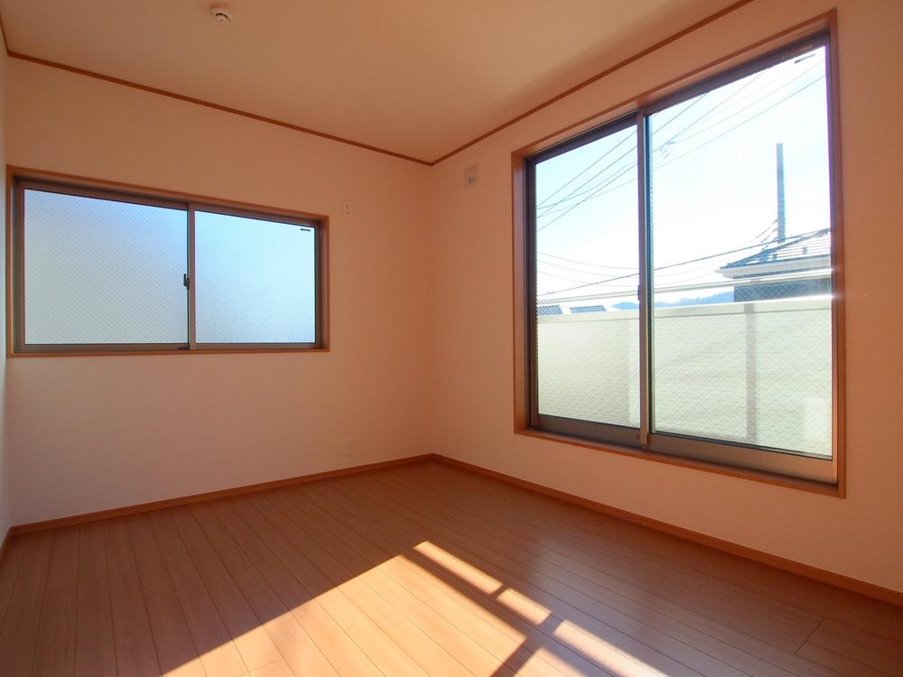 Other introspection. Western style room