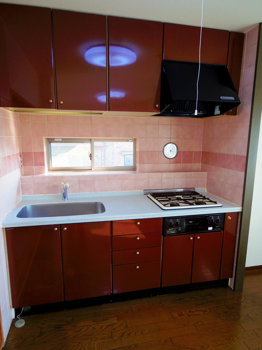 Kitchen. System kitchen