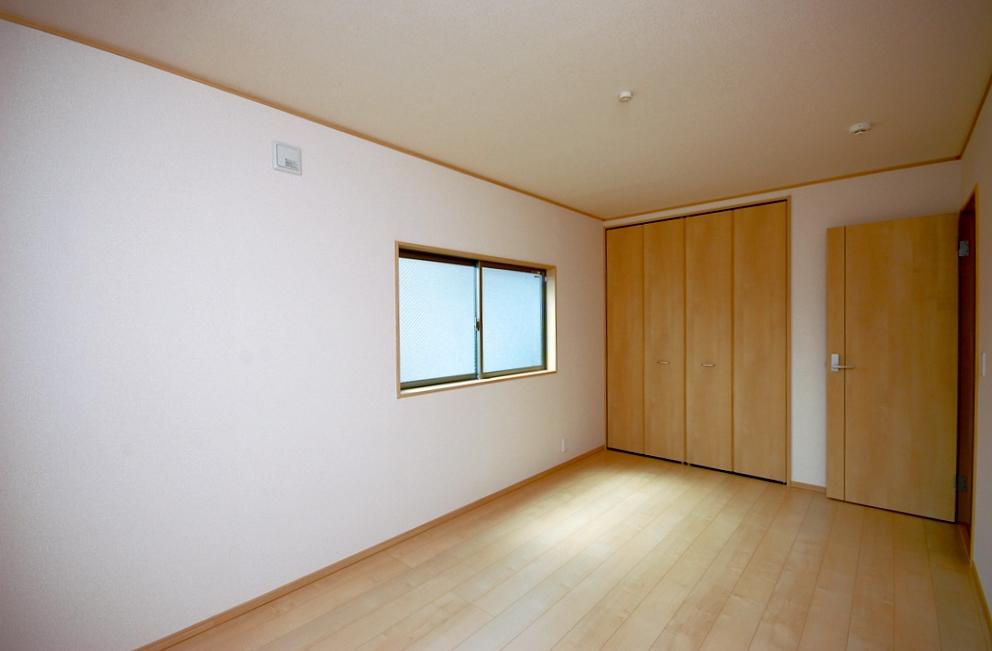 Same specifications photos (Other introspection). Building 2: Western-style