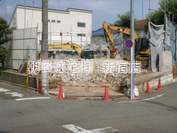 Local photos, including front road